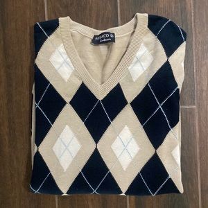 Argyle lightweight sweater